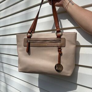 Liz Claiborne Tote with Brown Straps and Gold Charm